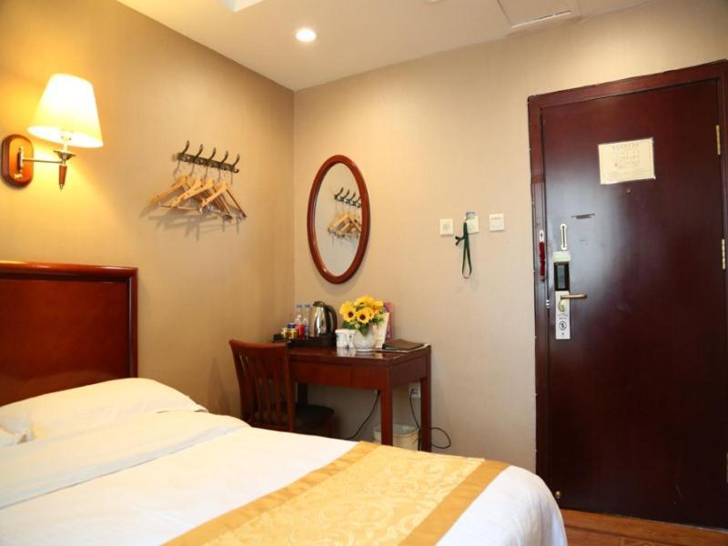 Greentree Inn Heilongjiang Harbin Zhongyang Street Business Hotel Exterior foto