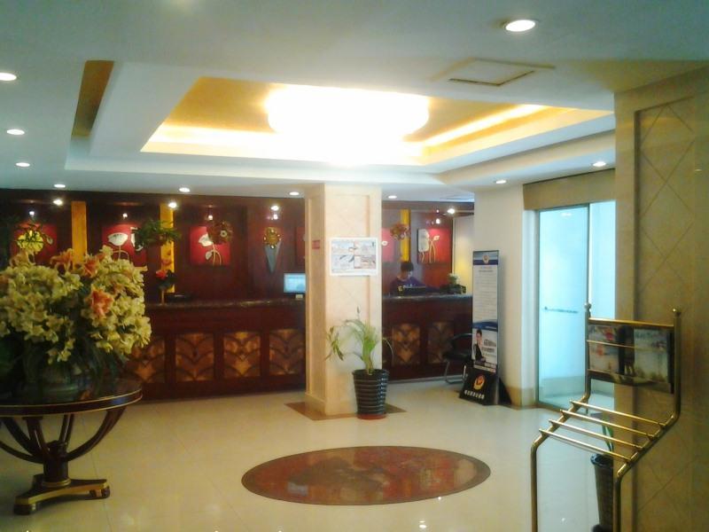 Greentree Inn Heilongjiang Harbin Zhongyang Street Business Hotel Exterior foto