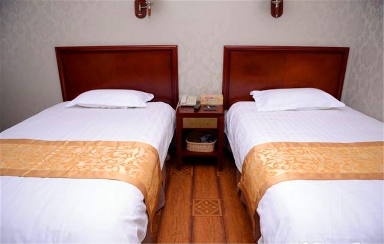 Greentree Inn Heilongjiang Harbin Zhongyang Street Business Hotel Exterior foto