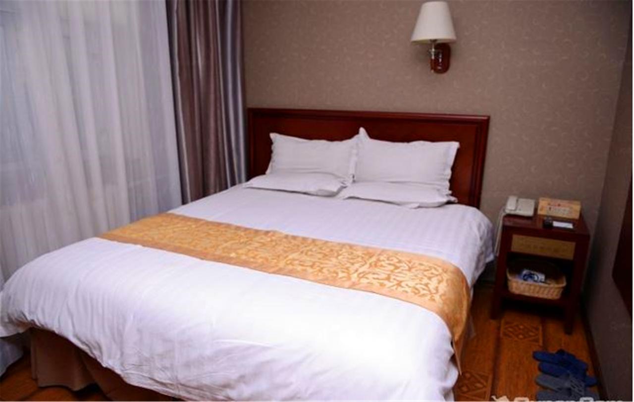 Greentree Inn Heilongjiang Harbin Zhongyang Street Business Hotel Exterior foto